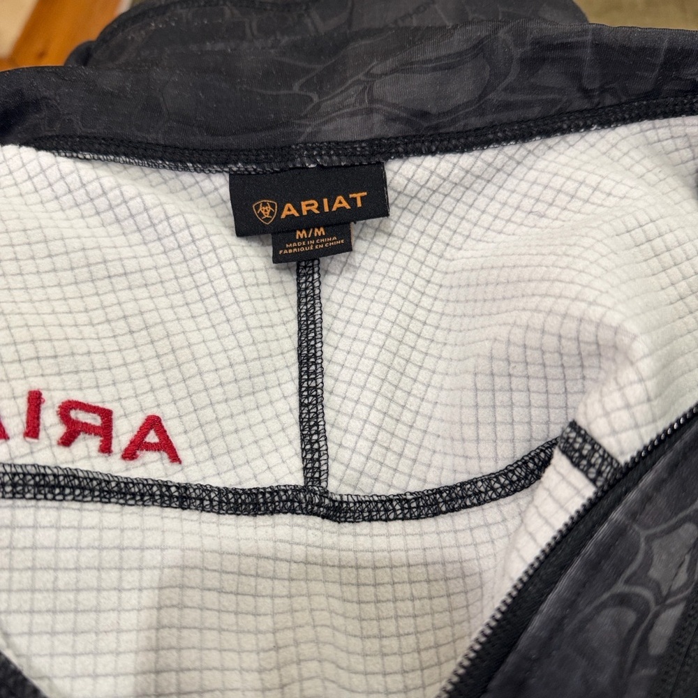 Ariat Men's Dark Patterned Performance Jacket - Picture 10 of 11
